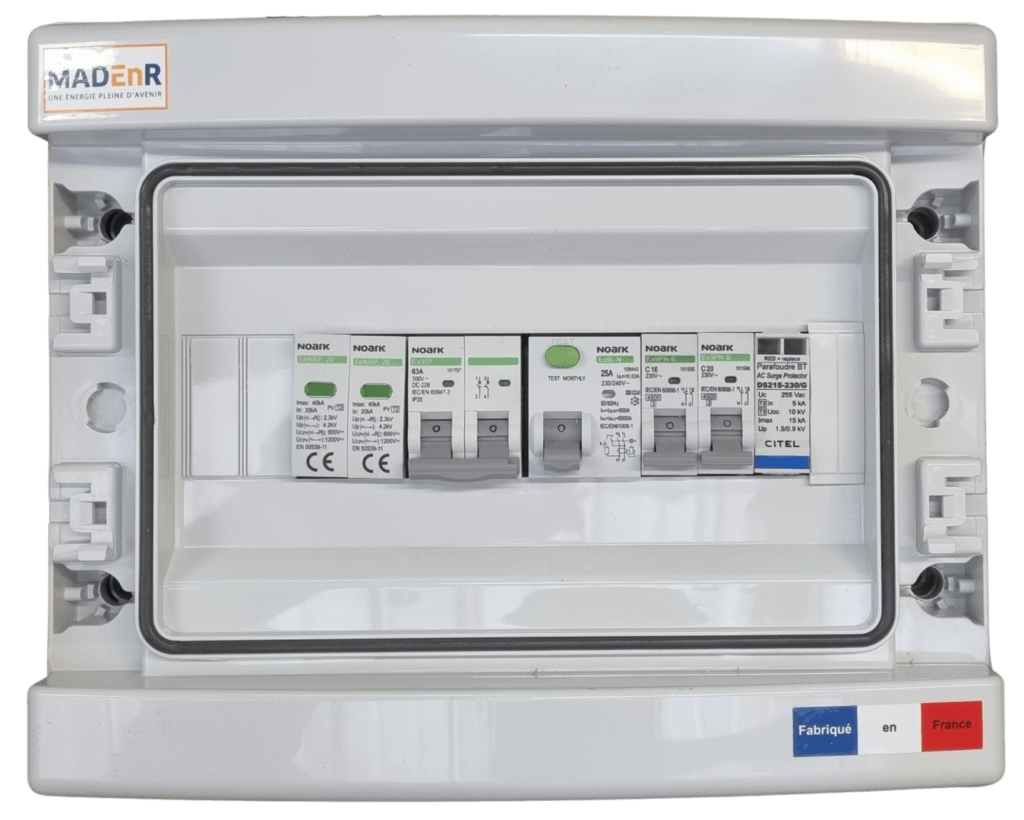 Photovoltaïque-résidentiel-AC-DC-MONO-PV2-PARAF Coffret photovoltaïque AC-DC 600 V 1 MPPT 2 strings 1 onduleur monophasé avec parafoudre DC 600 V